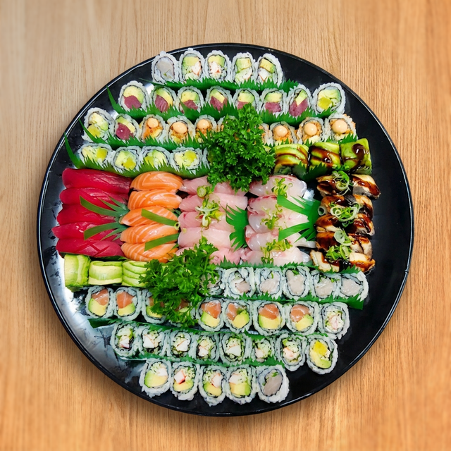 Sushi & Roll Combination.